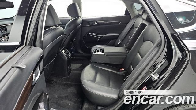 Kia K7 2019 — photo 16