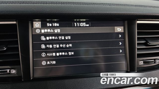 Kia K7 2019 — photo 32