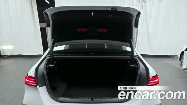 BMW 5-Series 2024 — photo 26