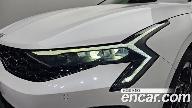 Kia K5 2024 — photo 8