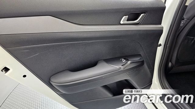 Kia K5 2024 — photo 15