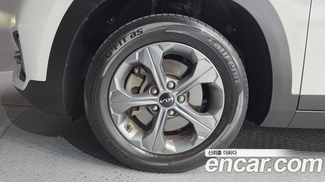 Kia Seltos 2023 — photo 5