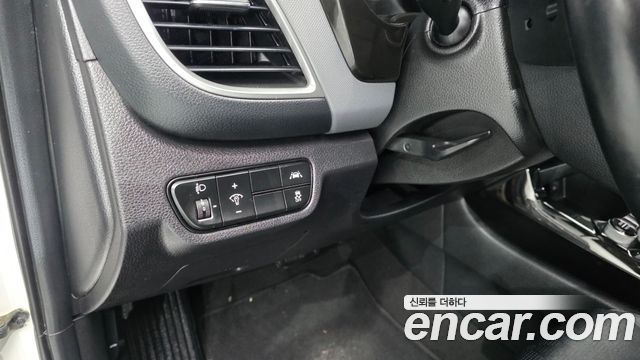 Kia Seltos 2023 — photo 25