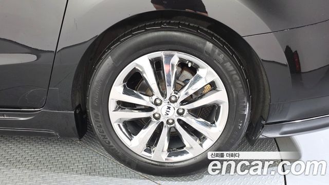 Kia Canival 2017 — photo 7