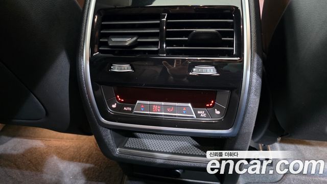 BMW X6 2025 — photo 25
