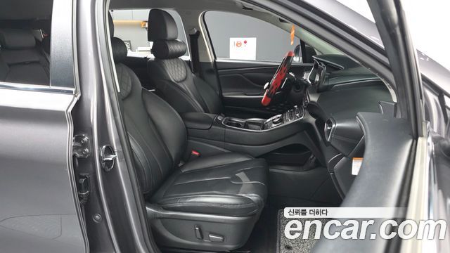 Hyundai Santafe 2022 — photo 11