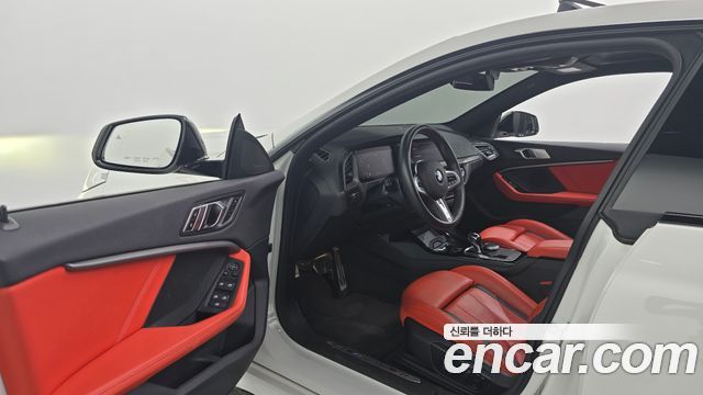 BMW 2-Series 2021 — photo 13
