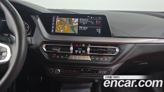BMW 2-Series 2021 — photo 24