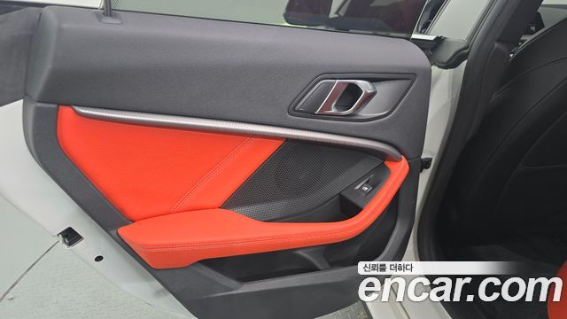 BMW 2-Series 2021 — photo 15