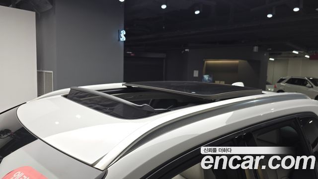 Volvo XC40 2023 — photo 27