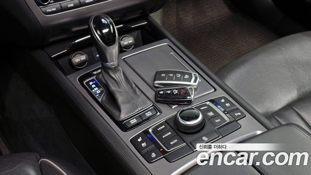 Hyundai Genesis 2015 — photo 12