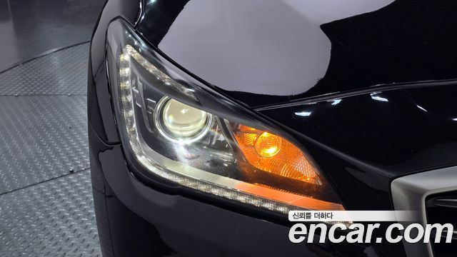Hyundai Genesis 2015 — photo 8