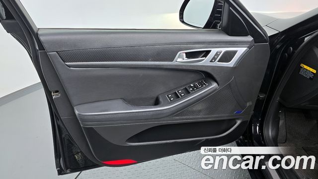 Hyundai Genesis 2015 — photo 14