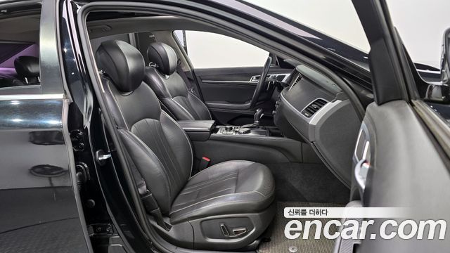 Hyundai Genesis 2015 — photo 16