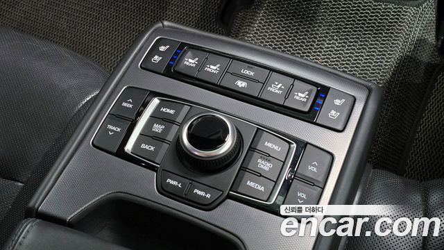 Hyundai Genesis 2015 — photo 29