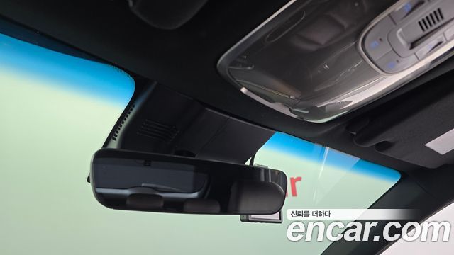 Genesis GV70 2021 — photo 27