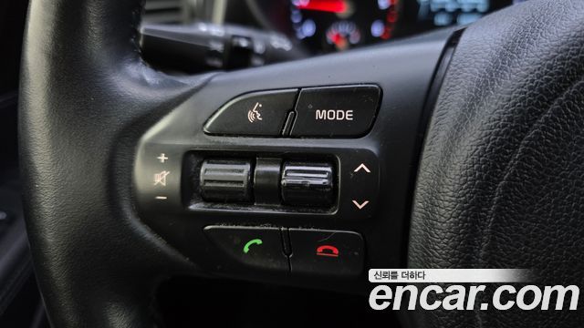 Kia Sorento 2016 — photo 17