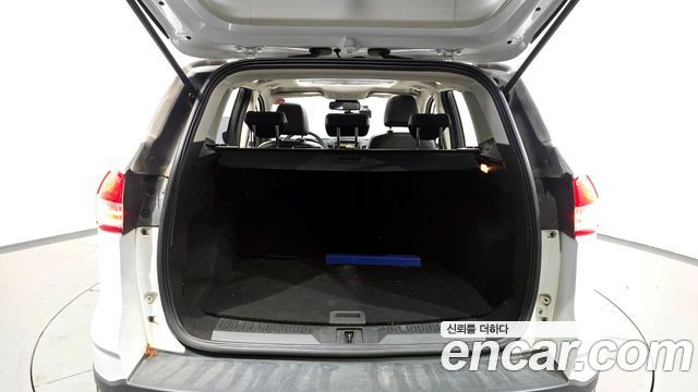 Ford Kuga 2016 — photo 20