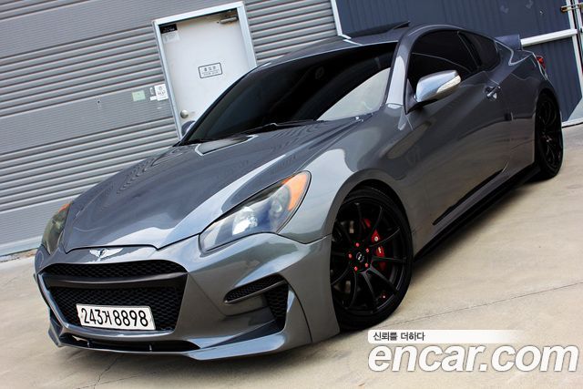 Hyundai Genesis 2010 — photo 1