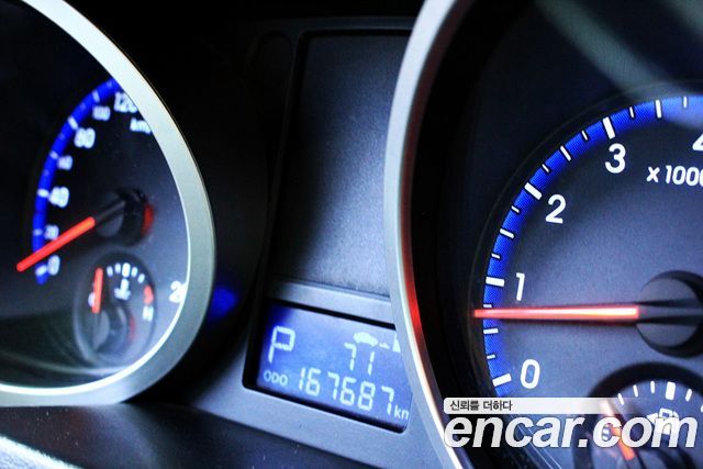 Hyundai Genesis 2010 — photo 8