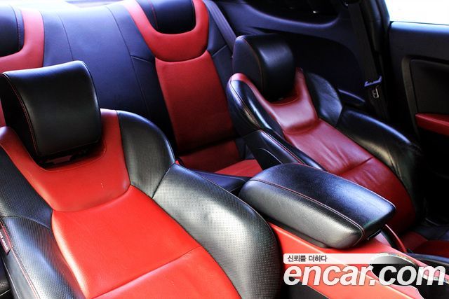 Hyundai Genesis 2010 — photo 10