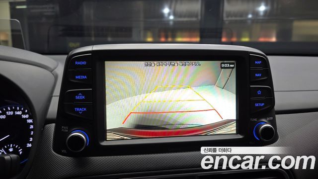 Hyundai Kona 2018 — photo 16