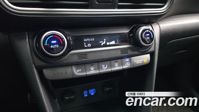 Hyundai Kona 2018 — photo 17