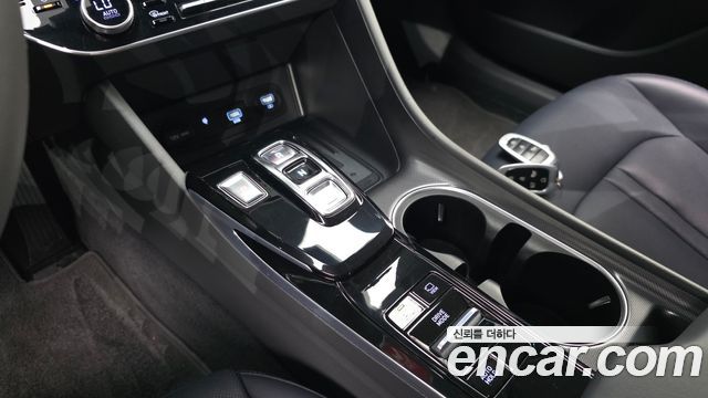 Hyundai Sonata 2020 — photo 12