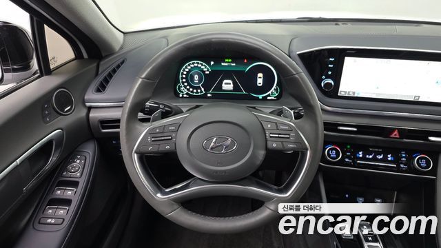 Hyundai Sonata 2020 — photo 22