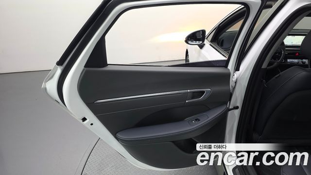 Hyundai Sonata 2020 — photo 15