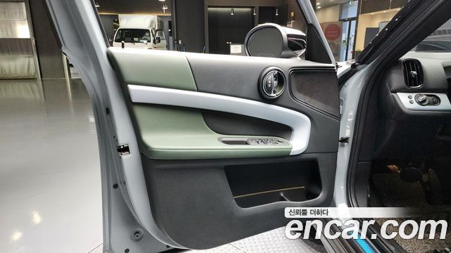Mini Countryman 2023 — photo 14