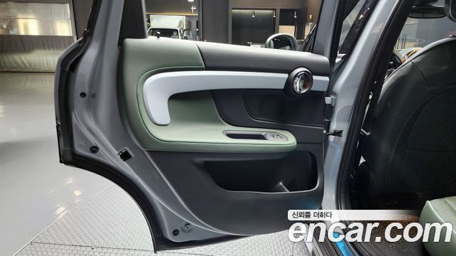 Mini Countryman 2023 — photo 15