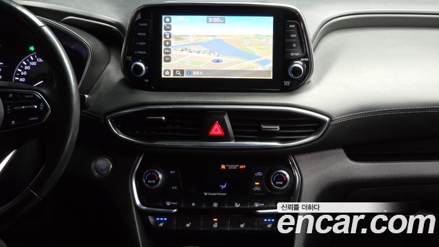 Hyundai Santafe 2019 — photo 20
