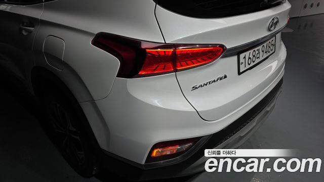 Hyundai Santafe 2019 — photo 9