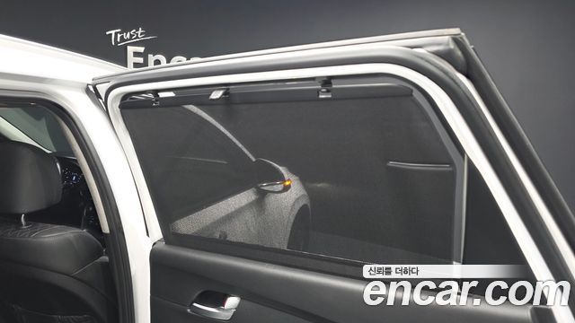 Hyundai Santafe 2019 — photo 27