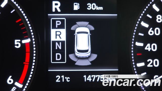Hyundai Santafe 2019 — photo 28