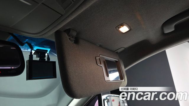 Hyundai Santafe 2019 — photo 33