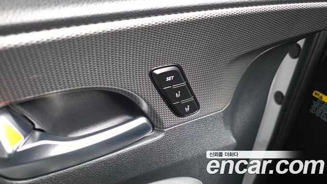 Hyundai Santafe 2019 — photo 39