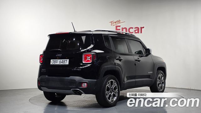 Jeep Renegade 2017 — photo 2