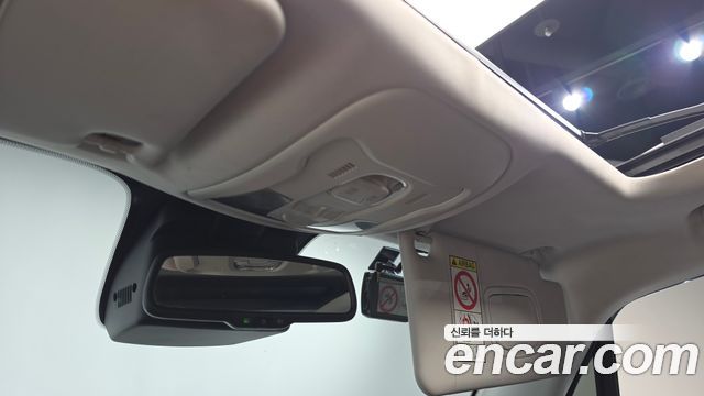 Jeep Renegade 2017 — photo 18