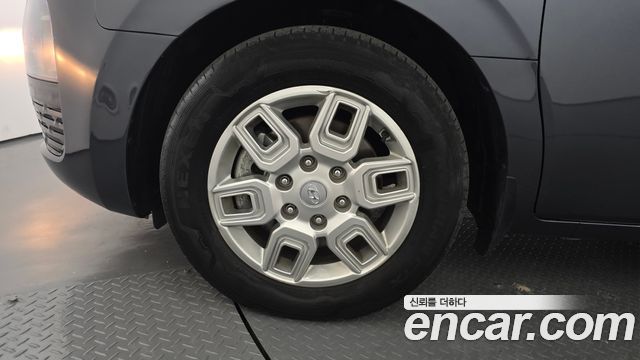 Hyundai Staria 2023 — photo 5