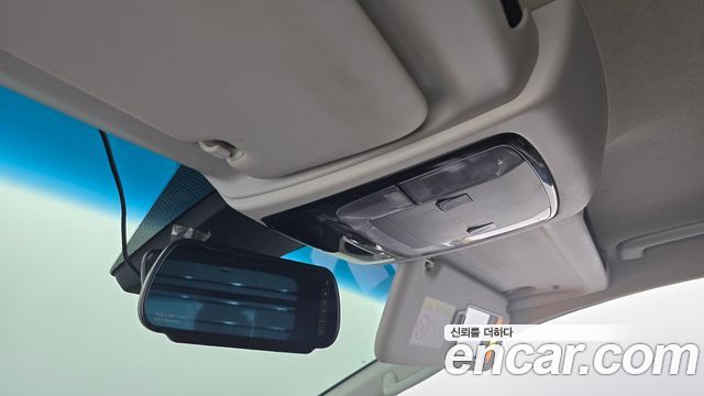 Hyundai Staria 2023 — photo 25