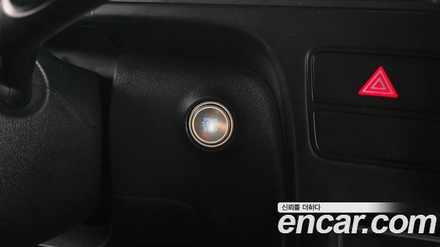 Hyundai Staria 2023 — photo 27