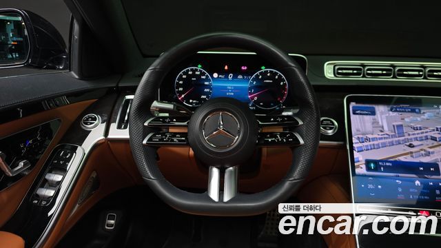Mercedes-Benz S-Class 2022 — photo 18