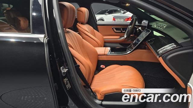 Mercedes-Benz S-Class 2022 — photo 16