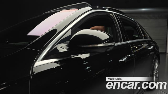 Mercedes-Benz S-Class 2022 — photo 28