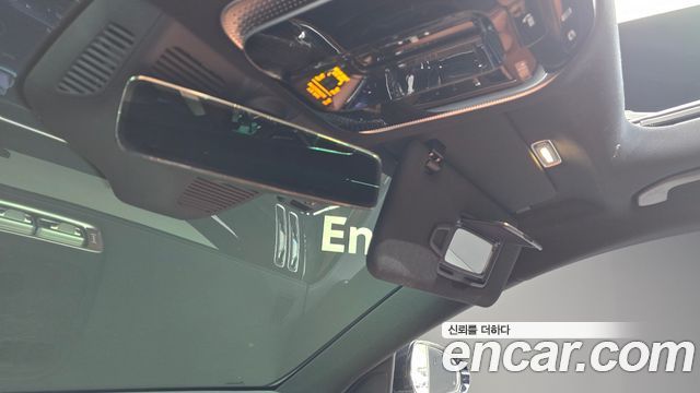 Mercedes-Benz S-Class 2022 — photo 31