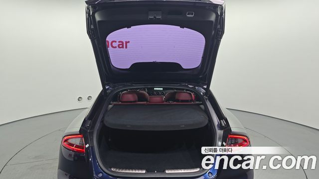 Kia Stinger 2019 — photo 17