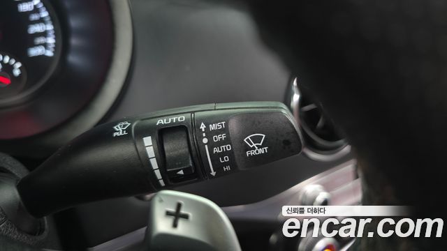 Kia Stinger 2019 — photo 20