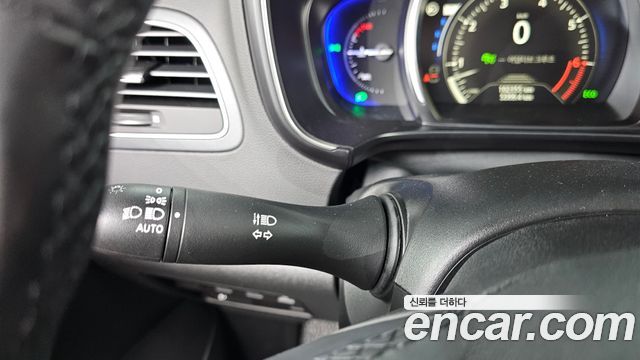 Renault Korea QM6 2022 — photo 28